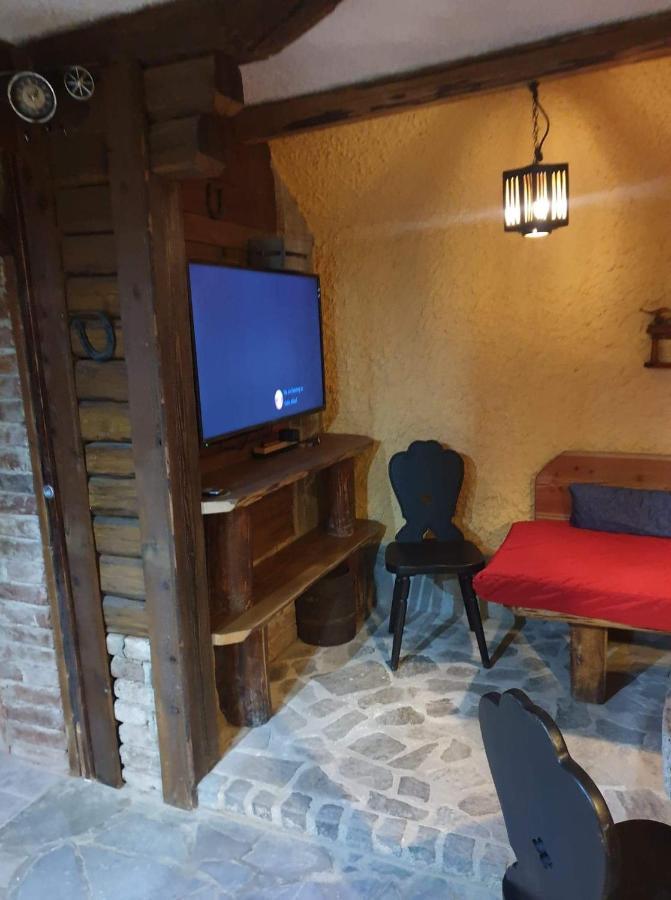 Apartma Misa, Tomo Ketis Sp Prevalje Екстер'єр фото